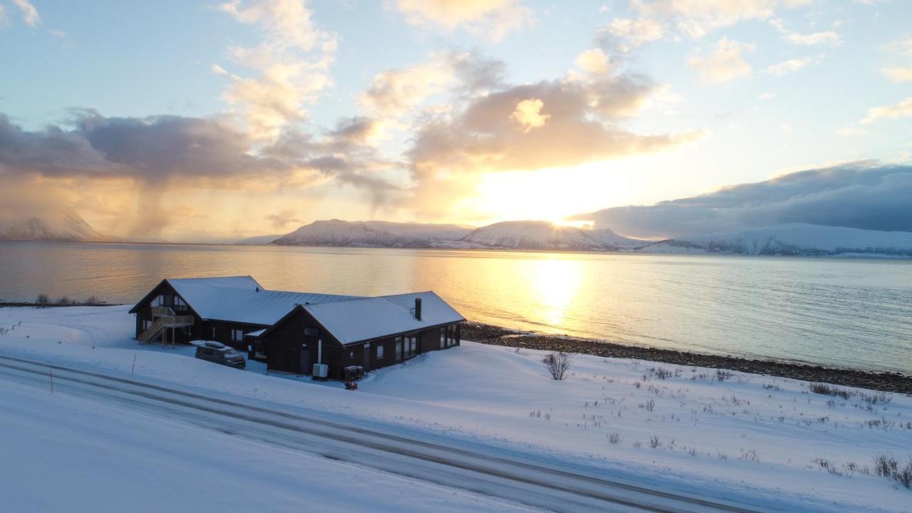 Lyngen Experience Lodge Nord-Lenangen Exterior photo